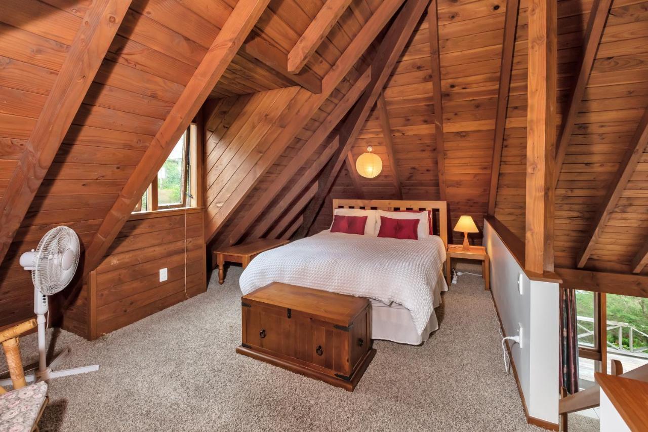 Te Maiki Retreat - Russell Holiday Home Экстерьер фото