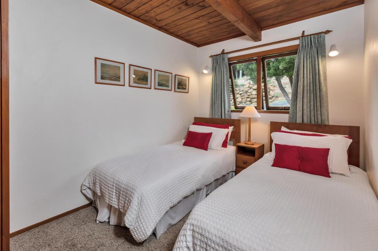 Te Maiki Retreat - Russell Holiday Home Экстерьер фото